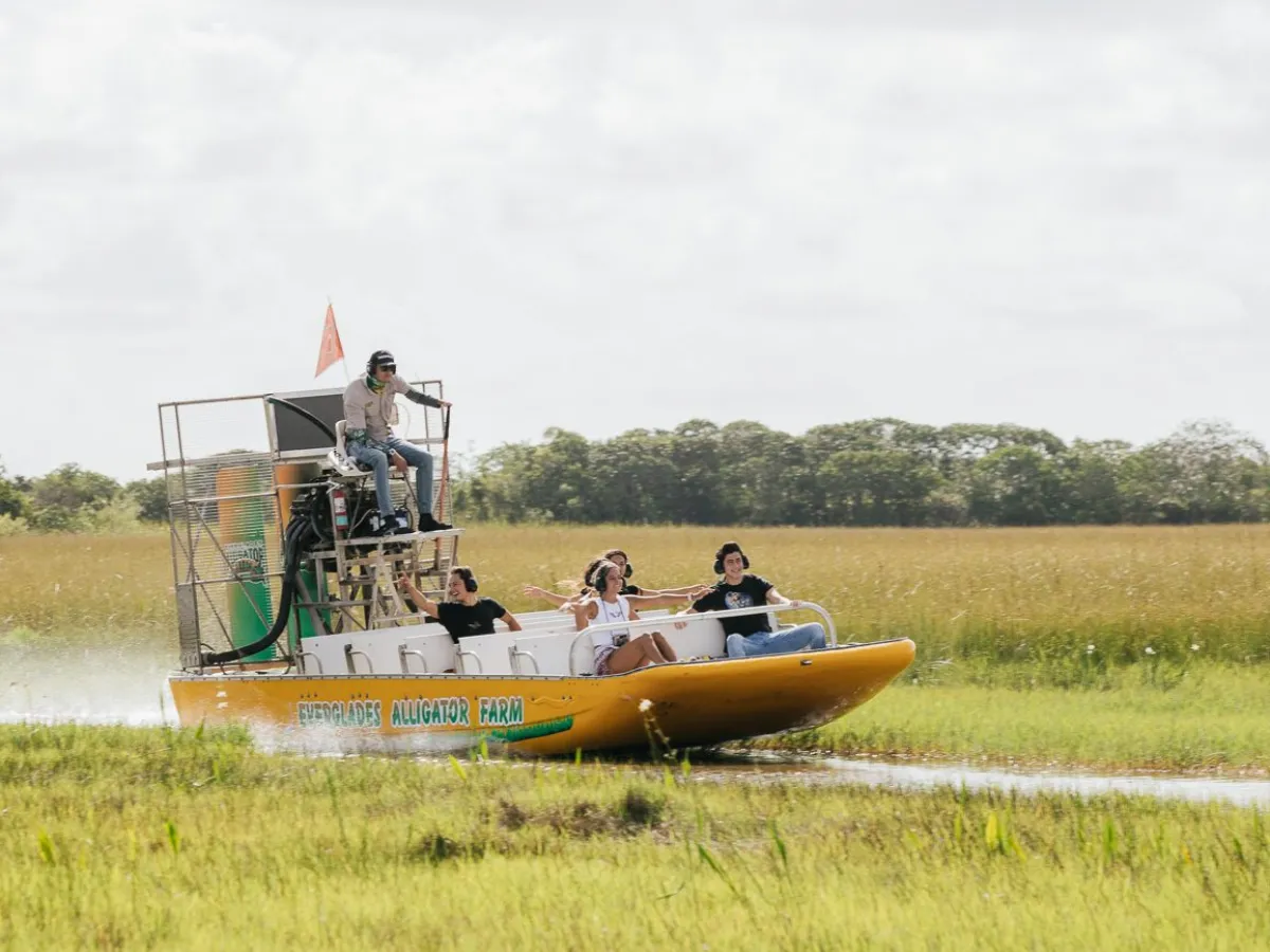 airboat in the everglades